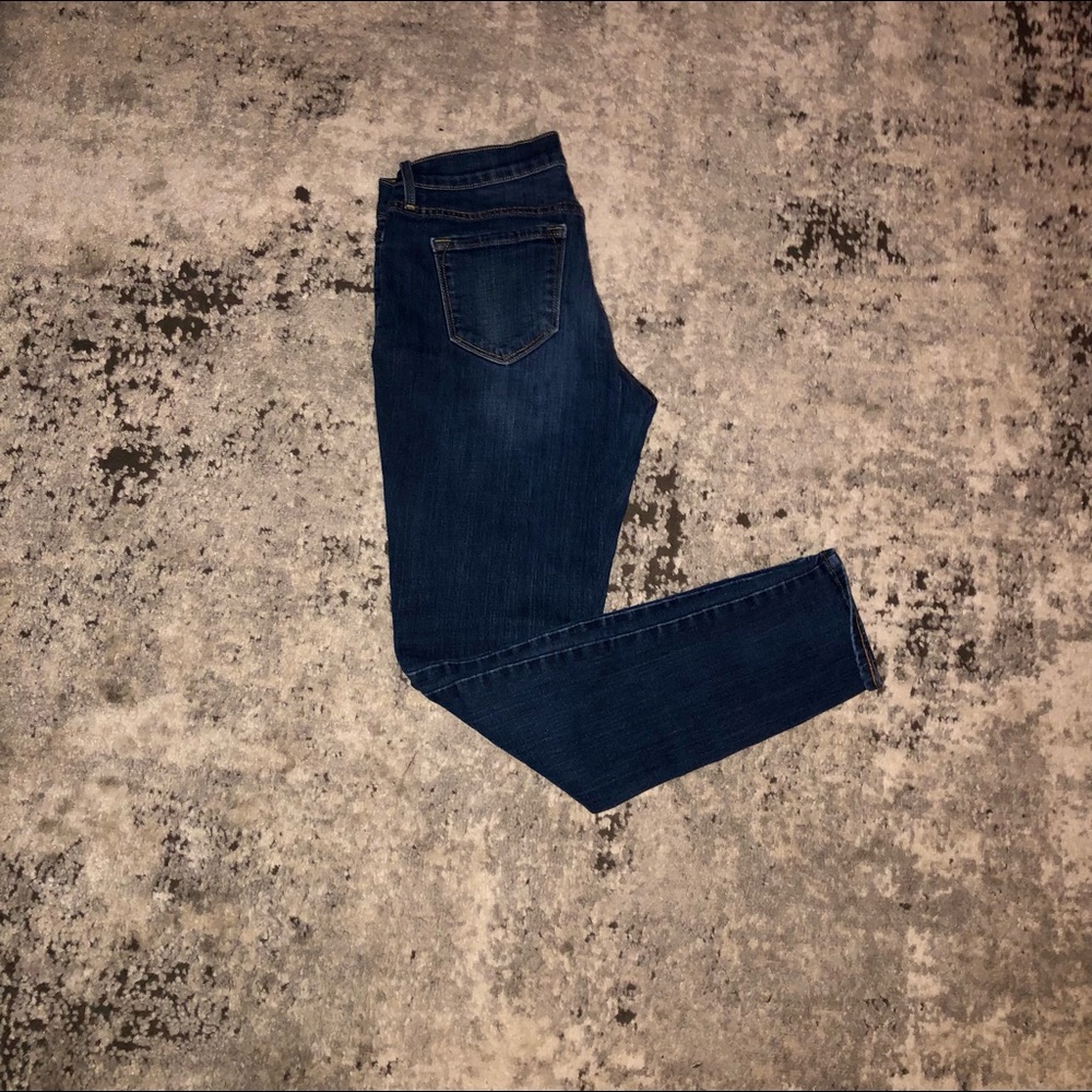 Old Navy Dark Wash Skinny Jeans, size 2 short